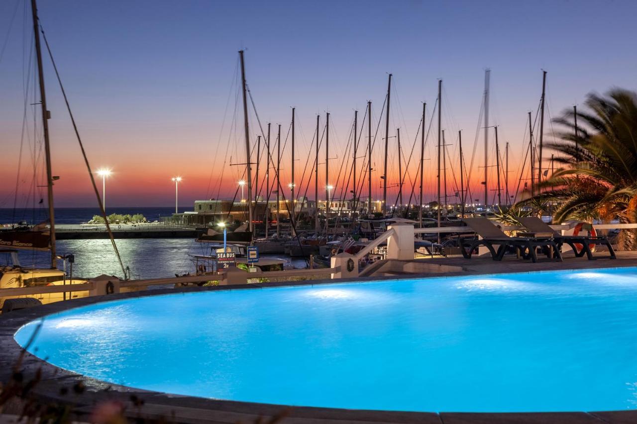 Olia Hotel Тоурлос Экстерьер фото